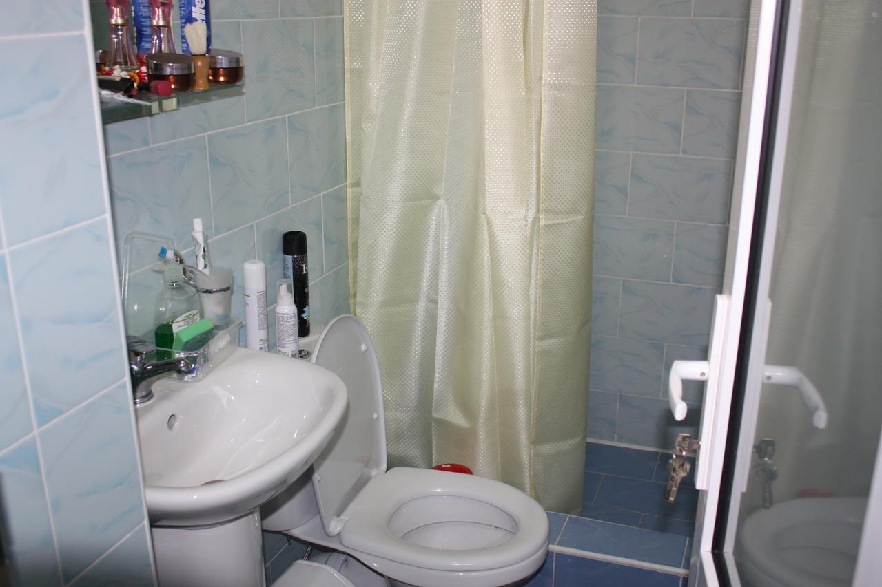 Viktoria Hotel Pizunda Esterno foto